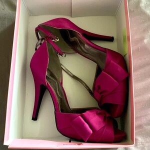 Emmy Lou style Nina satin dressy heels